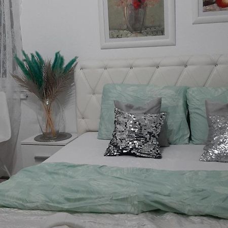 Hostel Nina Мостар Екстер'єр фото