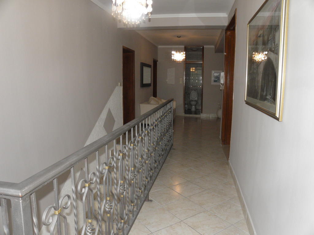 Hostel Nina Мостар Екстер'єр фото